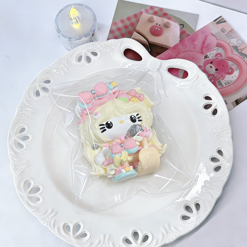55種類 キュートな女の子シリーズ-クリーム感食品グレードシリコーン-柔らかくふわふわ-手作り-交換用袋を1つプレゼント-ストレス解消おもちゃ-押しつぶしおもちゃ ン 萌え スクイーズ センター