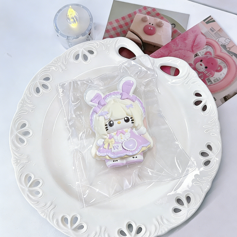 55種類 キュートな女の子シリーズ-クリーム感食品グレードシリコーン-柔らかくふわふわ-手作り-交換用袋を1つプレゼント-ストレス解消おもちゃ-押しつぶしおもちゃ ン 萌え スクイーズ センター